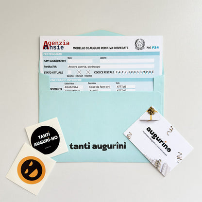 Foto packaging e busta biglietto d'auguri stile modello f24 per partite iva disperate