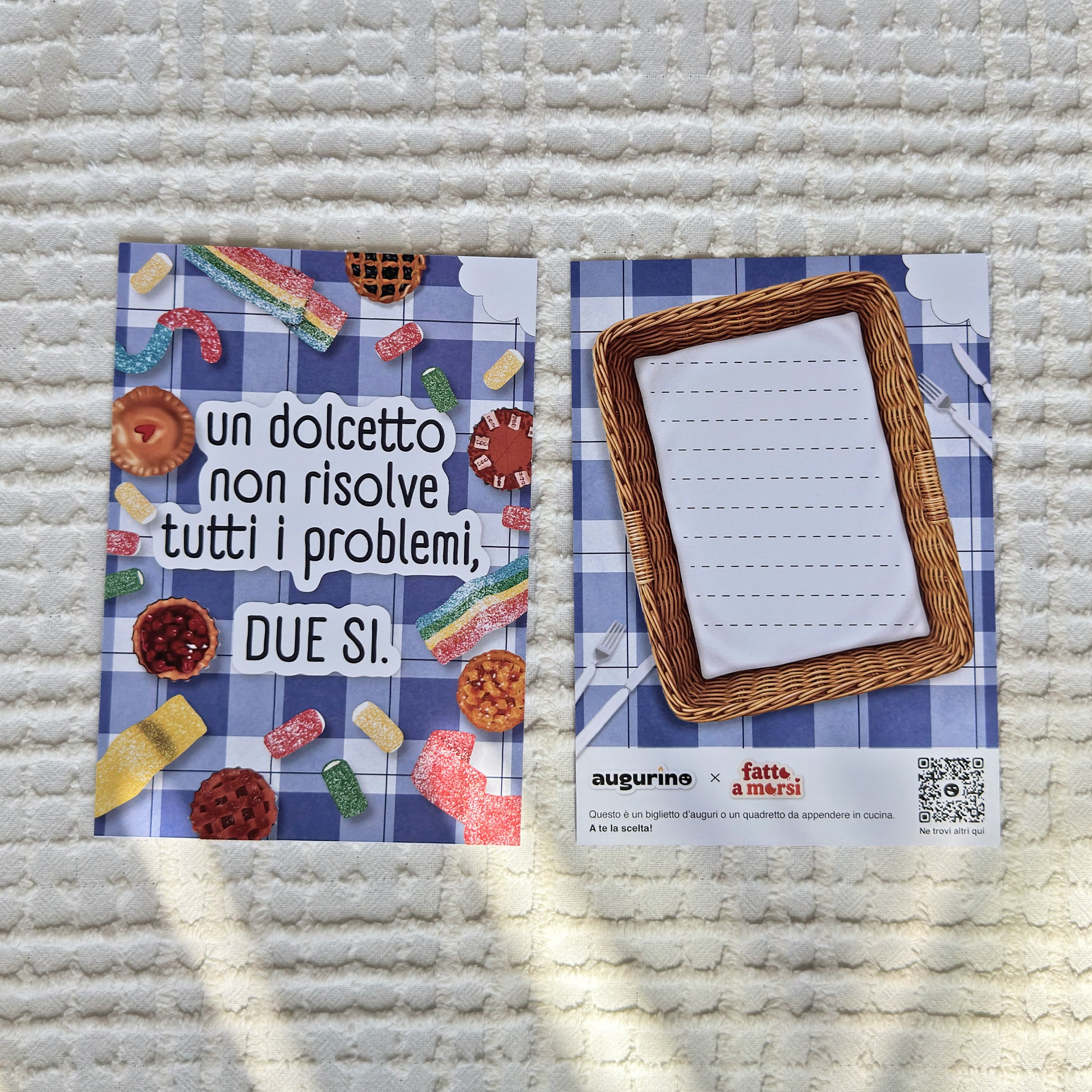 foto fronte e retro stampa con scritta un dolcetto non risolve tutti i problemi due sì