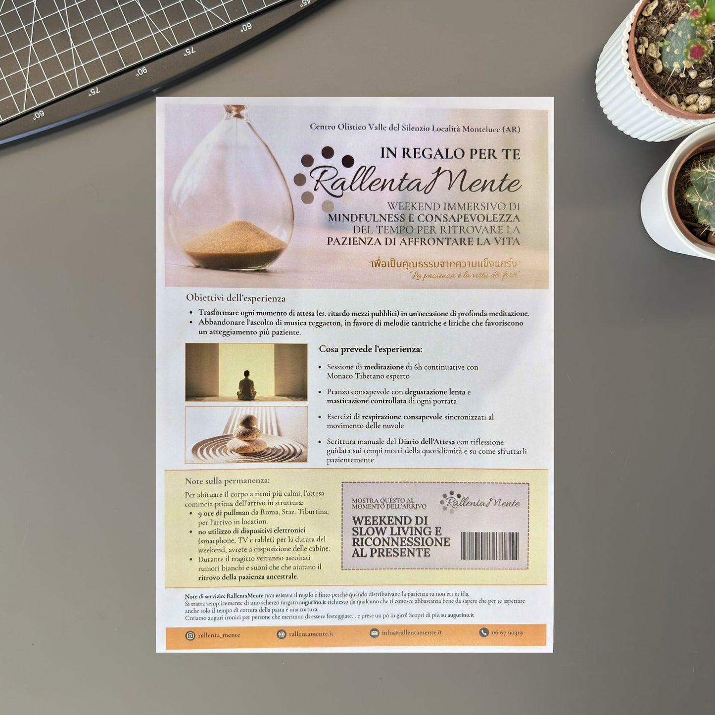 foto del finto voucher per un weekend immersivo di mindfulness